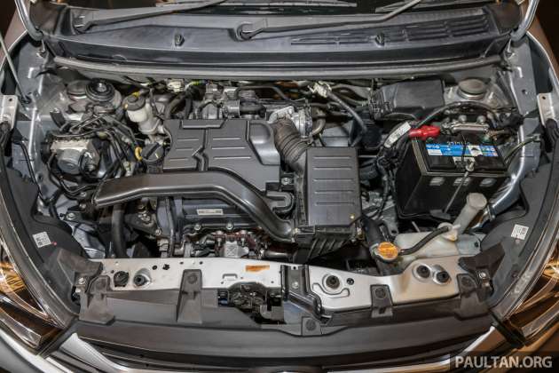 Perodua Axia 2023 Vs Axia generasi pertama – patut ke model generasi baru dijual pada harga lebih mahal?