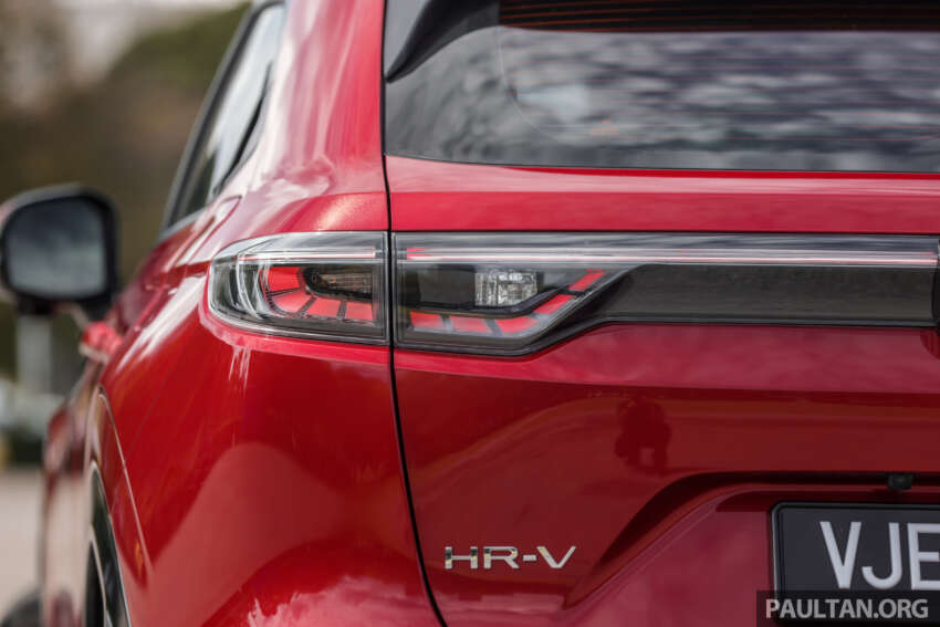 VIDEO: Honda HR-V 2023 — Turbo atau RS hibrid? 1593755