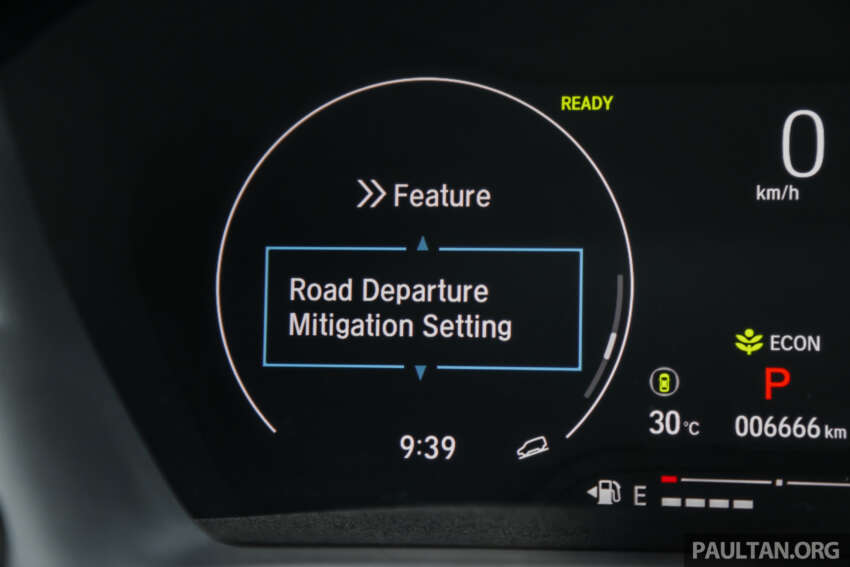 VIDEO: Honda HR-V 2023 — Turbo atau RS hibrid? 1593800