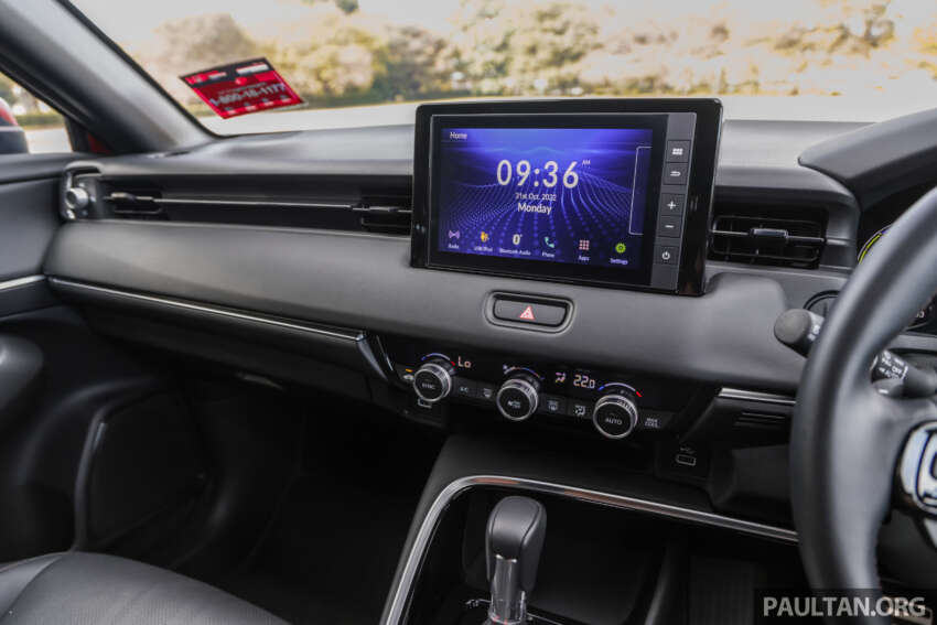 VIDEO: Honda HR-V 2023 — Turbo atau RS hibrid? 1593810