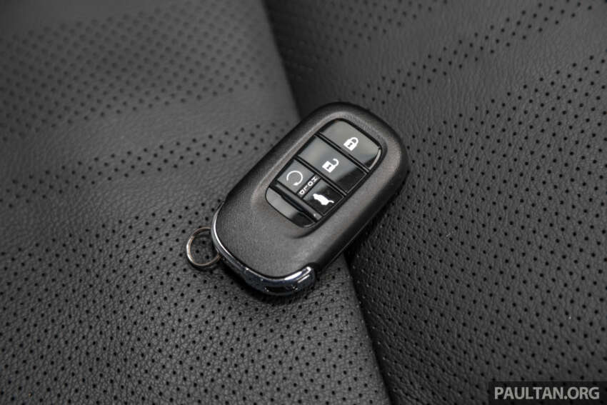 VIDEO: Honda HR-V 2023 — Turbo atau RS hibrid? 1593828