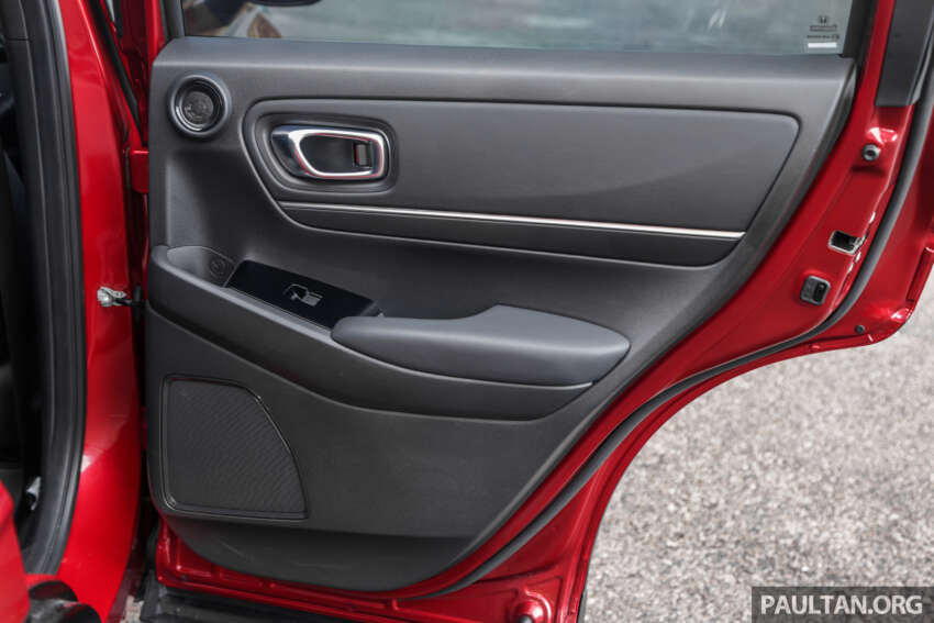 VIDEO: Honda HR-V 2023 — Turbo atau RS hibrid? 1593845