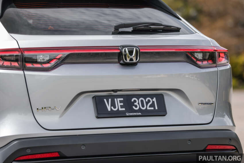 VIDEO: Honda HR-V 2023 — Turbo atau RS hibrid? 1593611