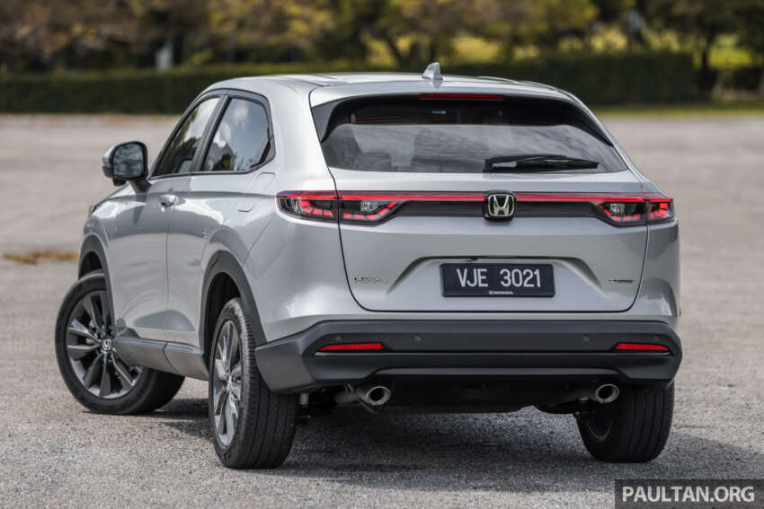 VIDEO: Honda HR-V 2023 — Turbo atau RS hibrid? 1593584