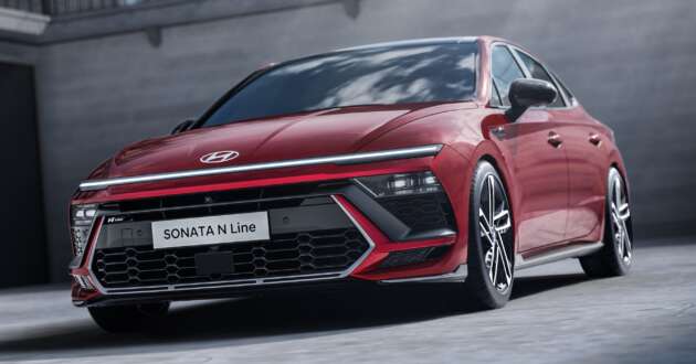 2023 Hyundai Sonata – eighth-gen D-segment facelift gets Staria-esque full-width DRL, redesigned interior
