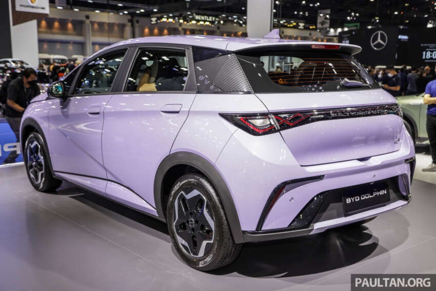 Bangkok 2023: BYD Dolphin EV berharga 800k baht di Thailand — Standard Range, 410 km NEDC, RM104k 1593189