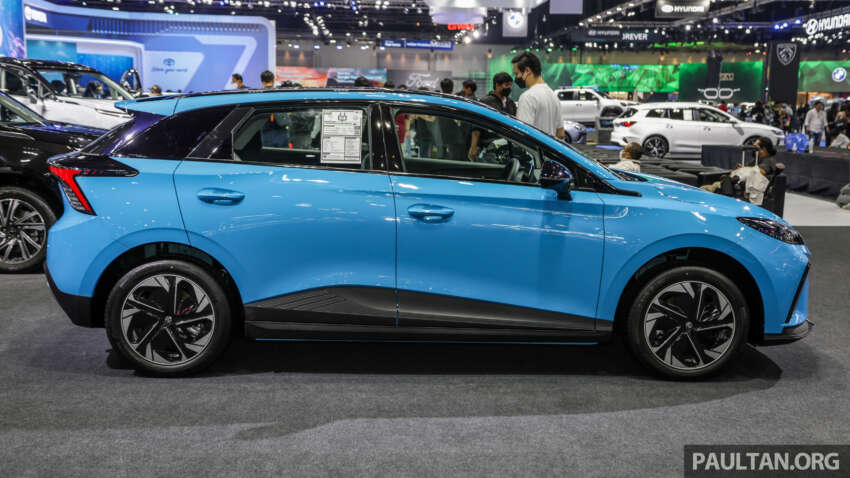 Bangkok 2023: MG 4 Electric, a funky EV hatchback priced below 1m baht – 425 km range, from RM111k 1595441