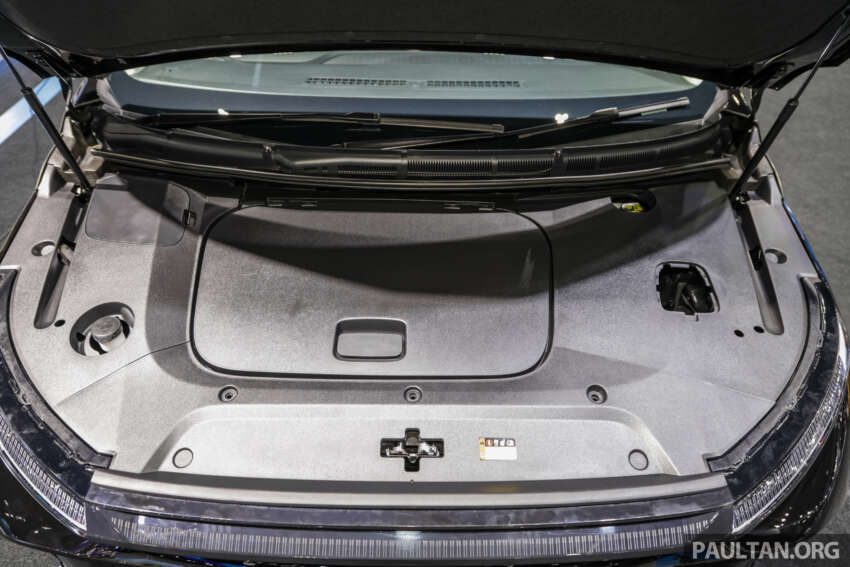 Bangkok 2023: MG Maxus 9 – 3-row MPV with 90 kWh battery, 540 km EV range, 245 PS; Alphard alternative? 1594280