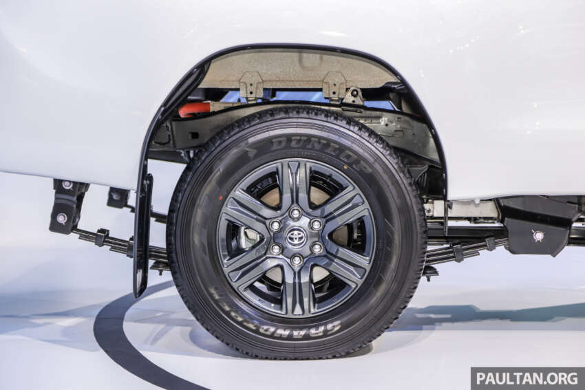 Bangkok 2023: Toyota Hilux Revo BEV concept shown as preview for all-electric version of pick-up truck 1592929