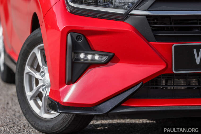 VIDEO: Perodua Axia 2023 — AV atau X lagi berbaloi? 1589863
