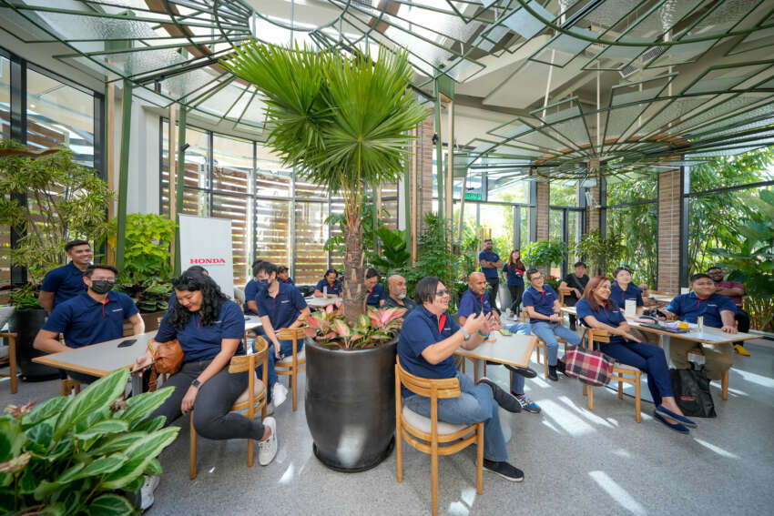 REVIEW: Honda Civic e:HEV RS in Malaysia – 2.0L DI, 184 PS/315 Nm hybrid tops the FE range, RM166,500 1584347