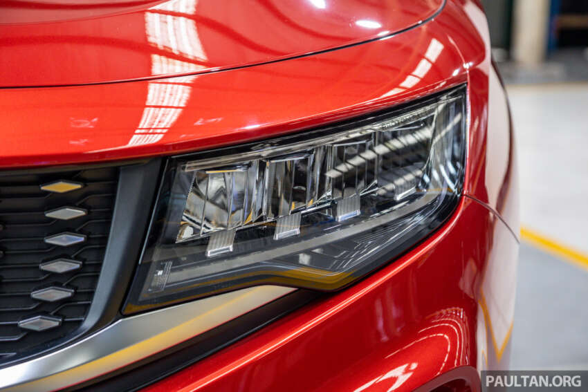 FIRST DRIVE: 2023 Proton X90 1.5L mild hybrid tested – is there enough power for a large three-row SUV? 1603342