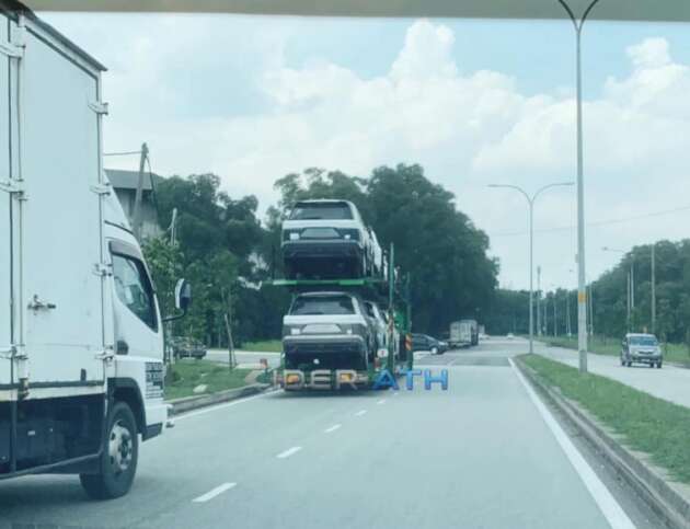 2023 Toyota Innova Zenix spied in Malaysia – 8-seater now with SUV looks, hybrid power, launching soon?