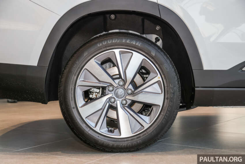 Proton X90 2023 dilancarkan — harga dari RM124k-RM153k, 1.5T-GDi 48V <em>mild-hybrid</em>, 6&7-tempat duduk 1612470