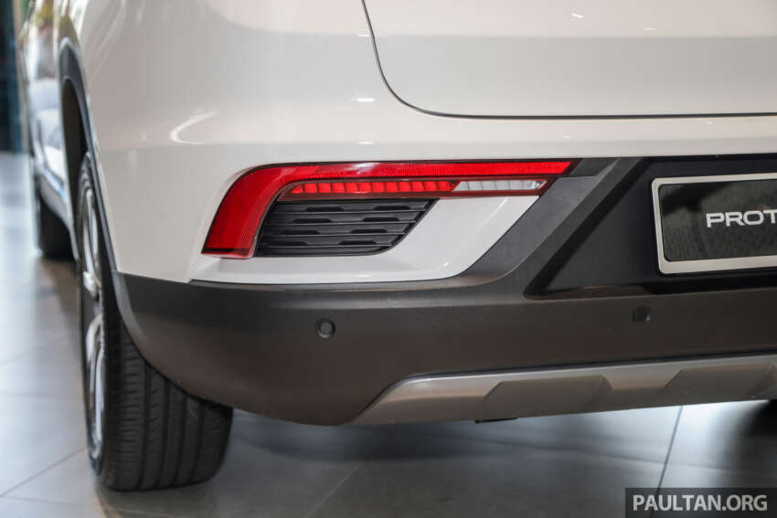 Proton X90 2023 dilancarkan — harga dari RM124k-RM153k, 1.5T-GDi 48V <em>mild-hybrid</em>, 6&7-tempat duduk 1612474