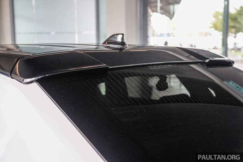 UMW Toyota Motor presents multi-pathway strategy to achieve carbon neutrality – more hybrids, EVs coming 1612725