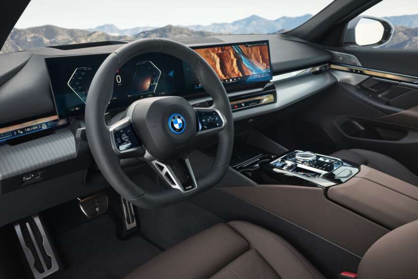 BMW i5 and 2024 BMW 5 Series G60 – M60 xDrive with up to 601 hp; AirConsole brings in-car gaming 1617828