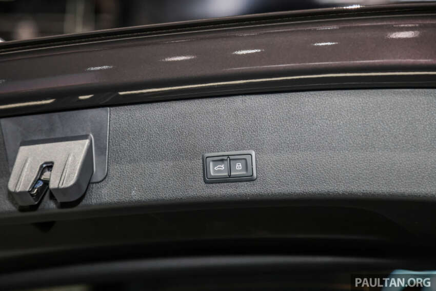 Audi Q8 e-tron 2023 dilancarkan di M’sia — jarak EV hingga 487 km, pilihan Sportback; harga dari RM384k 1628123