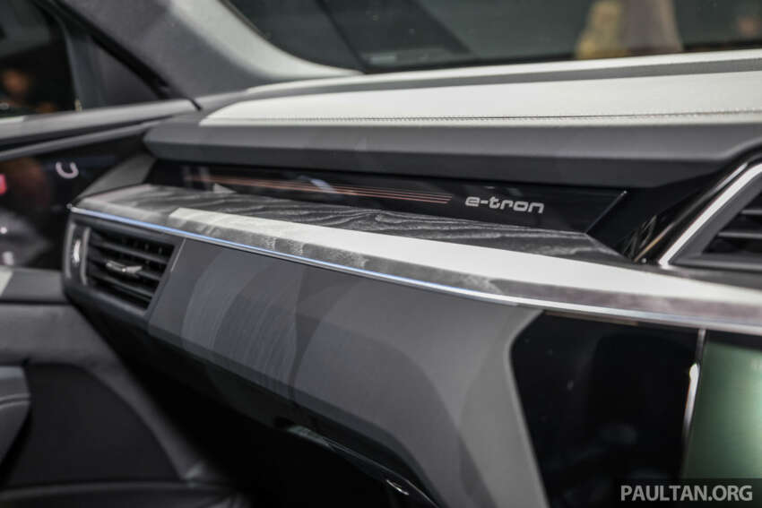 Audi Q8 e-tron 2023 dilancarkan di M’sia — jarak EV hingga 487 km, pilihan Sportback; harga dari RM384k 1628156