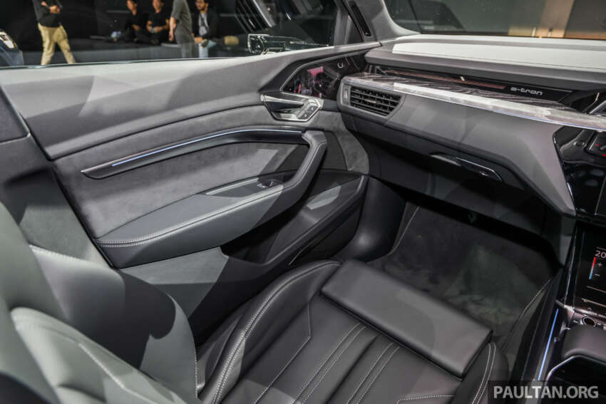 Audi Q8 e-tron 2023 dilancarkan di M’sia — jarak EV hingga 487 km, pilihan Sportback; harga dari RM384k 1628162