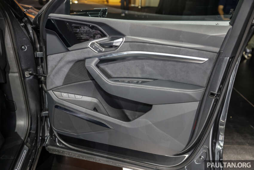 Audi Q8 e-tron 2023 dilancarkan di M’sia — jarak EV hingga 487 km, pilihan Sportback; harga dari RM384k 1628163