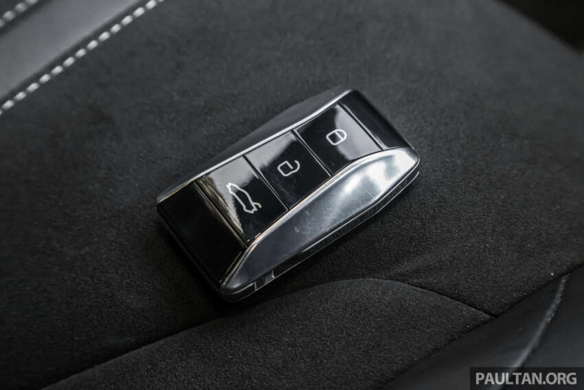 2023 Lotus Emira First Edition Malaysian review – last call for ICE + MT blends rawness w usability; RM1.2m 1635074