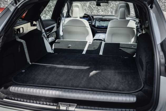 2023 Mercedes-Benz E-Class Estate – new S214 offers more boot space, interior room; mild hybrid & PHEV