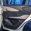 BYD Dolphin 2023 kini di Malaysia – 44.9 kWh atau 60.48 kWh, capai jarak hingga 490 km; dari RM99,900