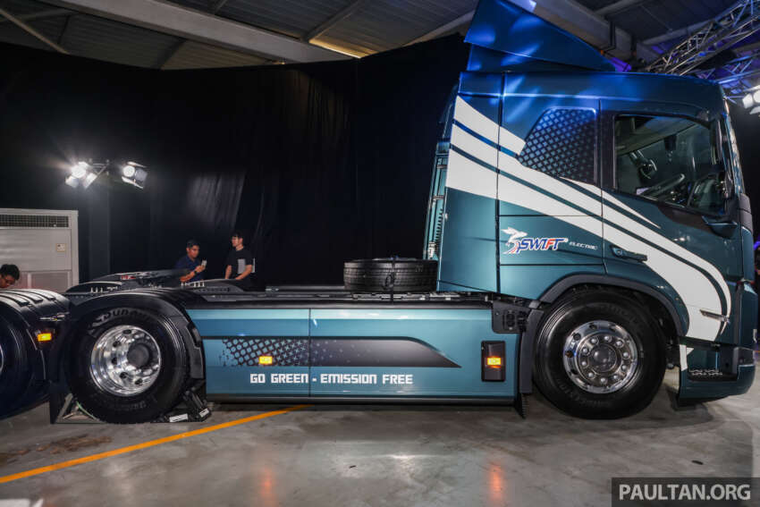 Volvo Trucks Malaysia launches EV heavy duty prime movers  – FH, FM, FMX; 300 km range, est RM2 million 1639155