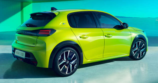 2024 Peugeot 208 facelift debuts – e-208 EV now offers 400 km of range; mild hybrid and NA engines available