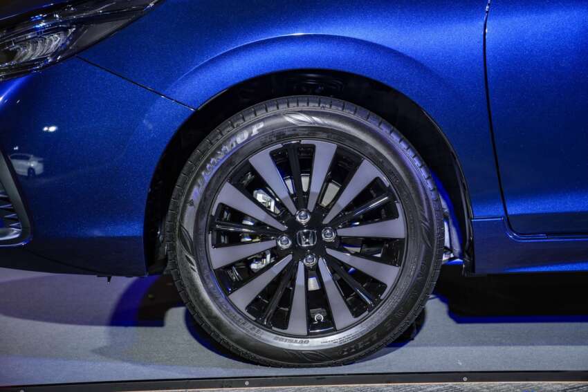 Honda City <em>facelift</em> 2023 dilancar di M’sia — lima varian termasuk hibrid, Honda Connect, dari RM84,900 1653423