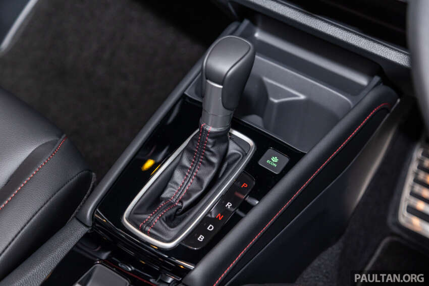 Honda City <em>facelift</em> 2023 dilancar di M’sia — lima varian termasuk hibrid, Honda Connect, dari RM84,900 1654400