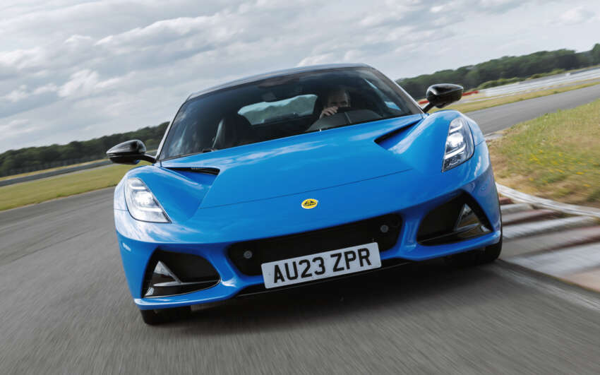 Lotus Emira i4 First Edition sudah boleh ditempah di M’sia – enjin Mercedes-AMG 2.0L Turbo, RM998,800! 1658909