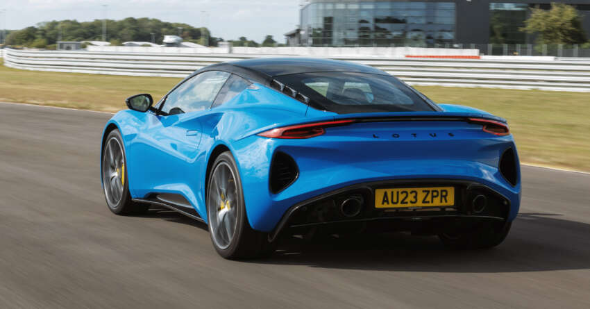 Lotus Emira i4 First Edition sudah boleh ditempah di M’sia – enjin Mercedes-AMG 2.0L Turbo, RM998,800! 1658908