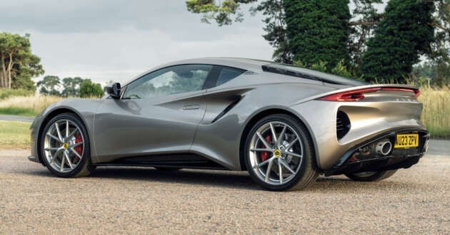 Lotus Emira i4 First Edition sudah boleh ditempah di M’sia – enjin Mercedes-AMG 2.0L Turbo, RM998,800!