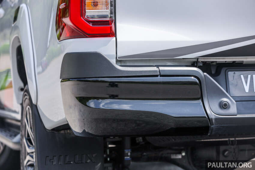 2023 Toyota Hilux GR Sport in Malaysia – sporty pick-up truck with bodykit, monotube dampers; fr RM169k 1658438