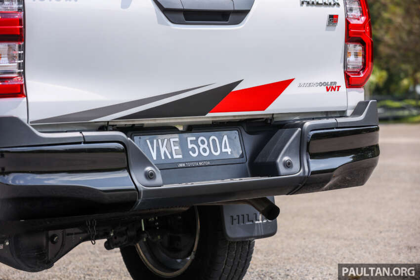 2023 Toyota Hilux GR Sport in Malaysia – sporty pick-up truck with bodykit, monotube dampers; fr RM169k 1658440