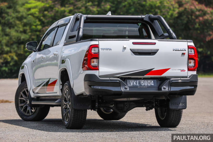 2023 Toyota Hilux GR Sport in Malaysia – sporty pick-up truck with bodykit, monotube dampers; fr RM169k 1658413