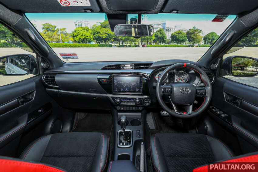2023 Toyota Hilux GR Sport in Malaysia – sporty pick-up truck with bodykit, monotube dampers; fr RM169k 1658461