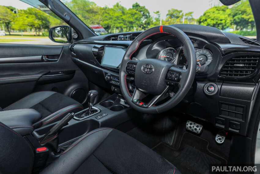 2023 Toyota Hilux GR Sport in Malaysia – sporty pick-up truck with bodykit, monotube dampers; fr RM169k 1658463