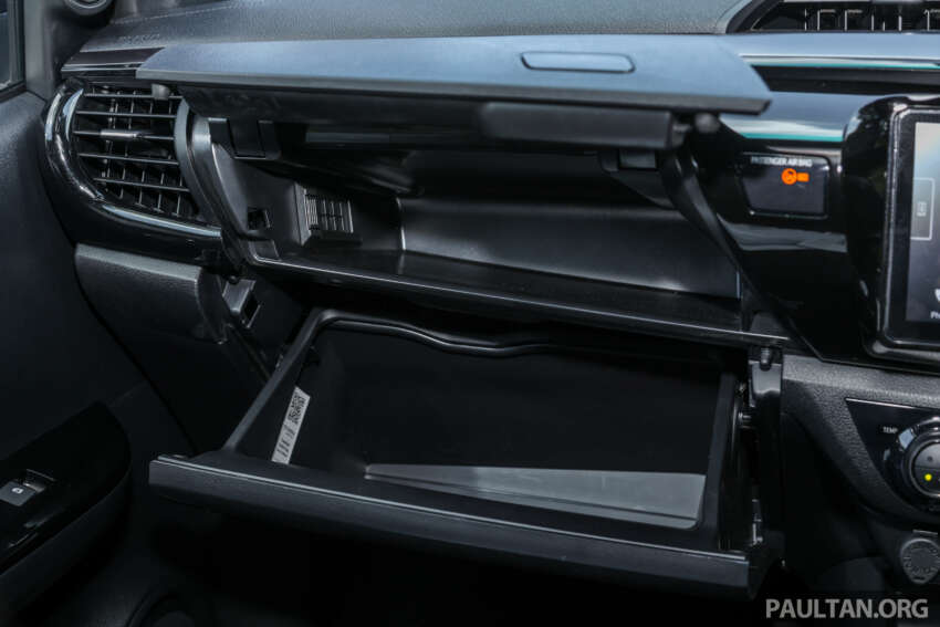 2023 Toyota Hilux GR Sport in Malaysia – sporty pick-up truck with bodykit, monotube dampers; fr RM169k 1658515