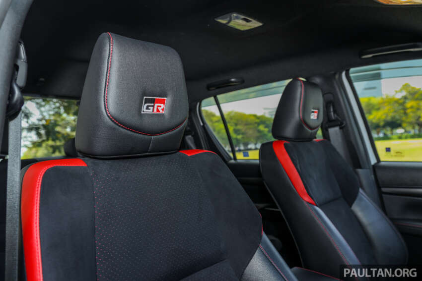 2023 Toyota Hilux GR Sport in Malaysia – sporty pick-up truck with bodykit, monotube dampers; fr RM169k 1658526