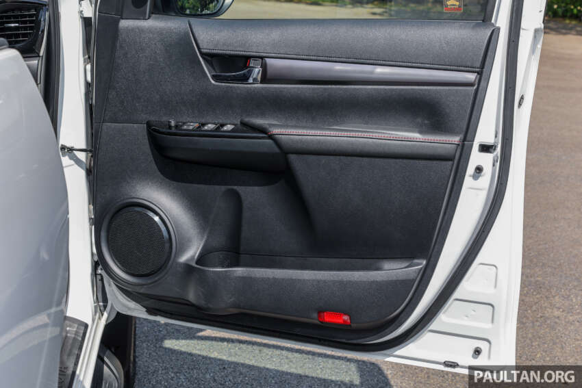 2023 Toyota Hilux GR Sport in Malaysia – sporty pick-up truck with bodykit, monotube dampers; fr RM169k 1658530
