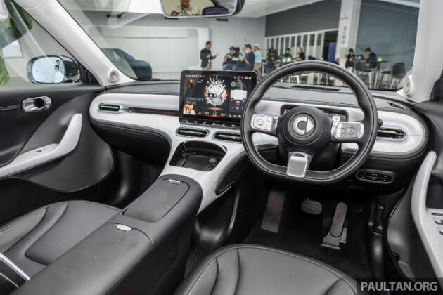 smart #1 EV’s Malaysian spec interior revealed – 13-speaker Beats audio, localised UI with charger location