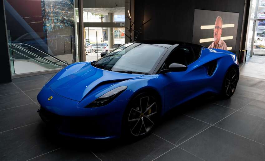 Lotus Emira i4 First Edition sudah boleh ditempah di M’sia – enjin Mercedes-AMG 2.0L Turbo, RM998,800! 1658882