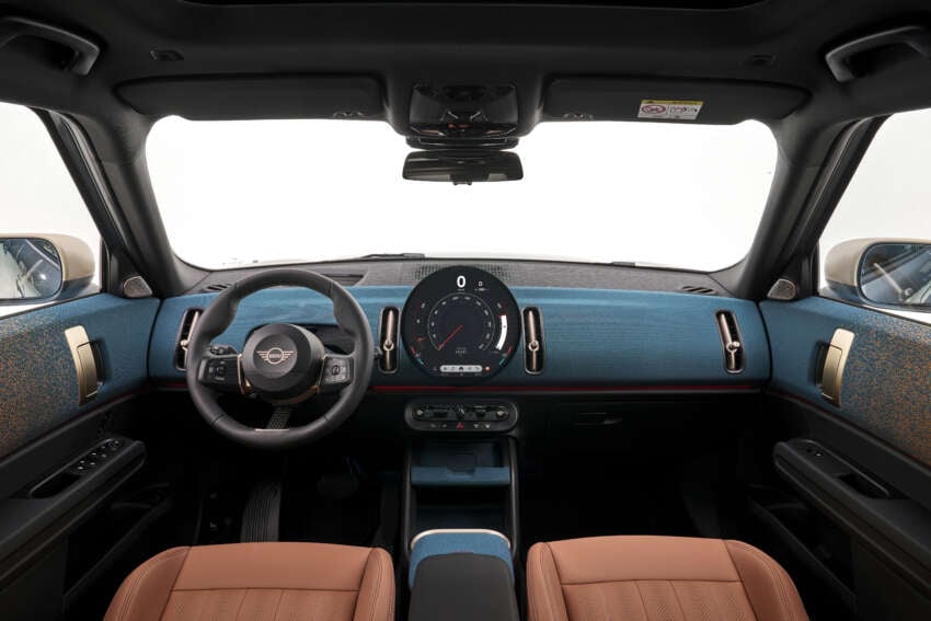 2024 MINI Countryman Electric debuts – single- and dual-motor EV powertrains; up to 313 hp, 462 km range 1662732