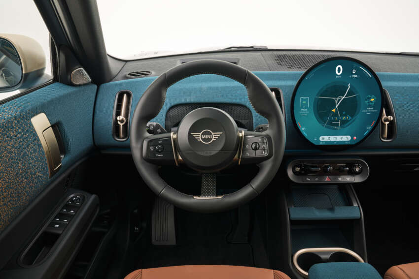 2024 MINI Countryman Electric debuts – single- and dual-motor EV powertrains; up to 313 hp, 462 km range 1662747