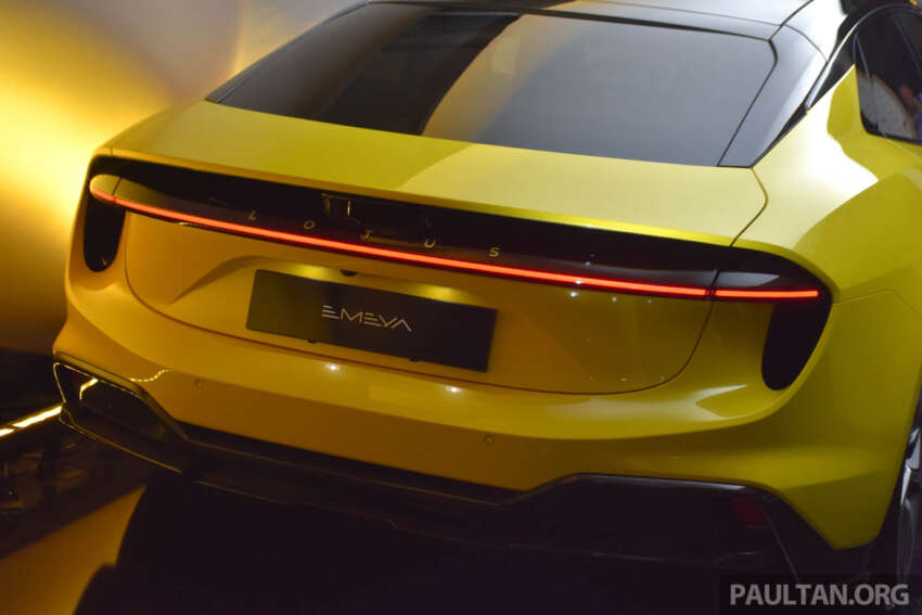 Lotus Emeya debuts – AWD electric four-door hyper sedan with up to 905 hp, 0-100 km/h in just 2.78 secs 1665642
