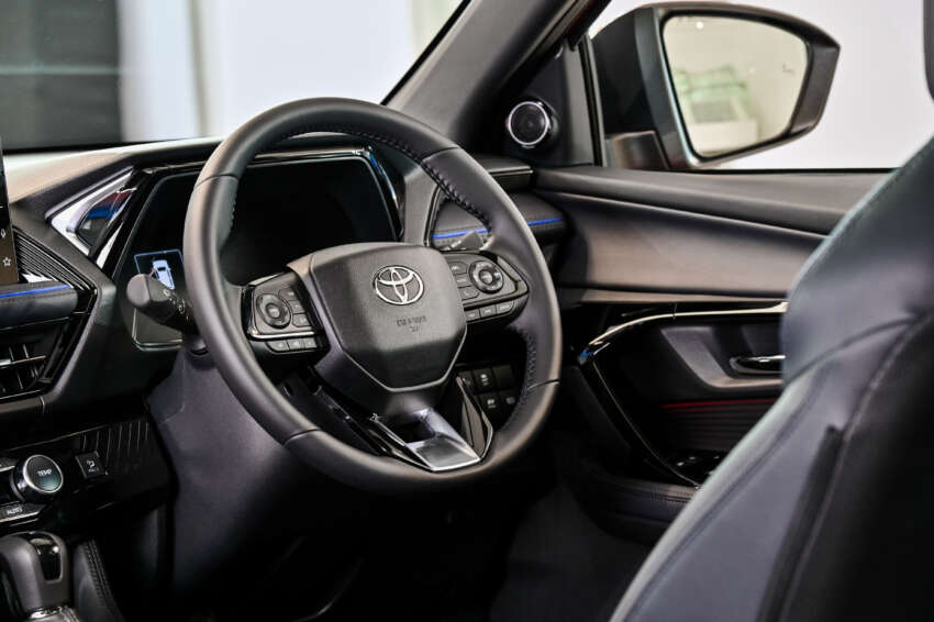 Toyota Yaris Cross kini di Thailand – hanya hibrid 1.5L, bermula RM101k; Perodua D66B di M’sia tak lama lagi? 1679237