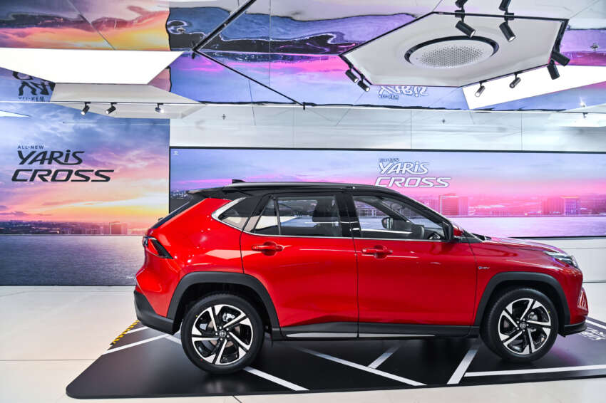Toyota Yaris Cross kini di Thailand – hanya hibrid 1.5L, bermula RM101k; Perodua D66B di M’sia tak lama lagi? 1679071